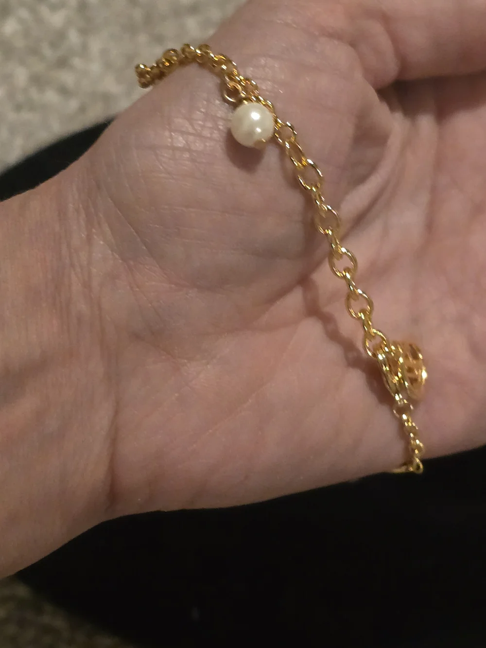 18kgp LVGold-tone Pearl Charm Bracelet